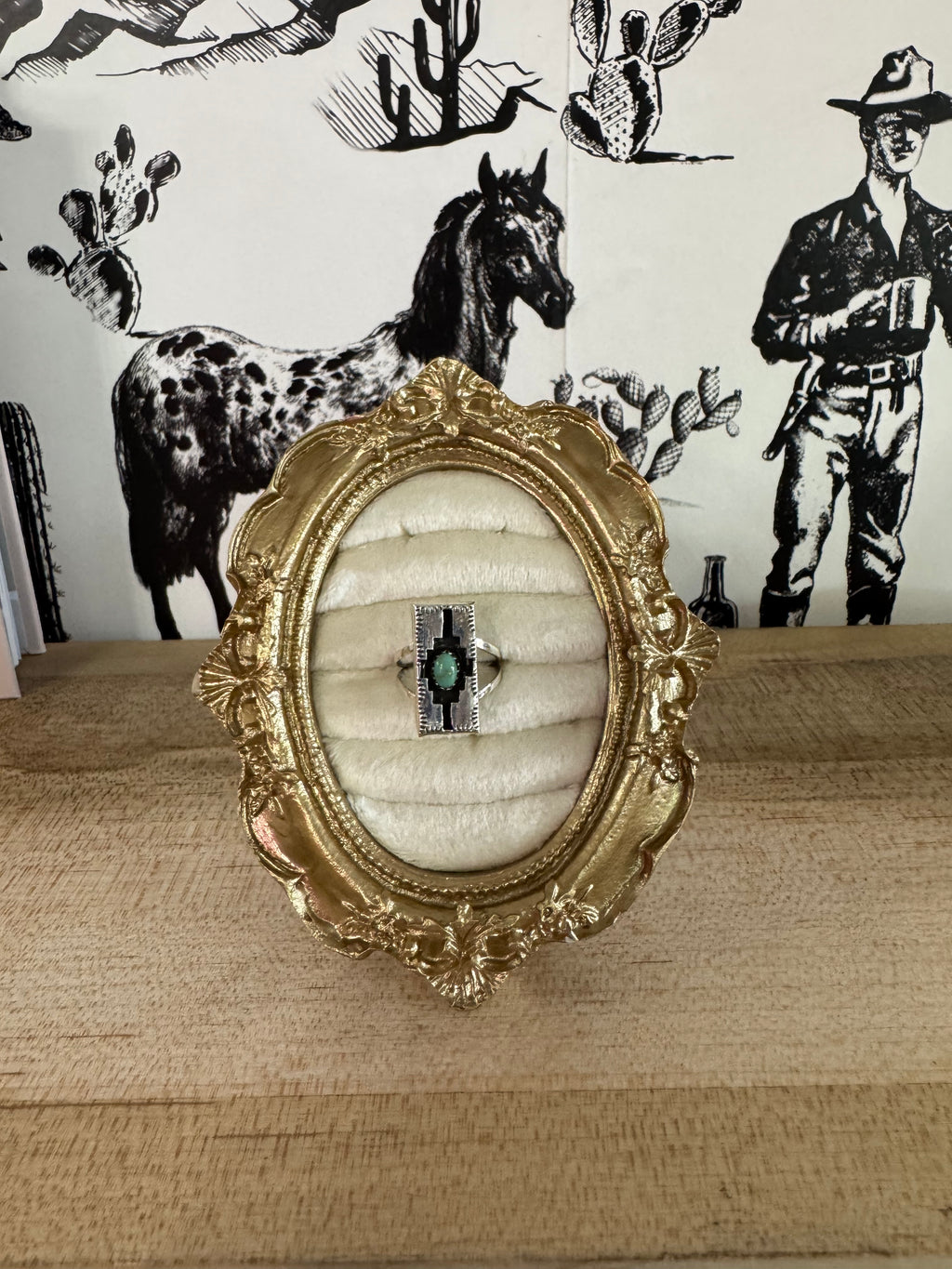 Native American Navajo Handmade Silver Band shadowbox Turquoise Ring