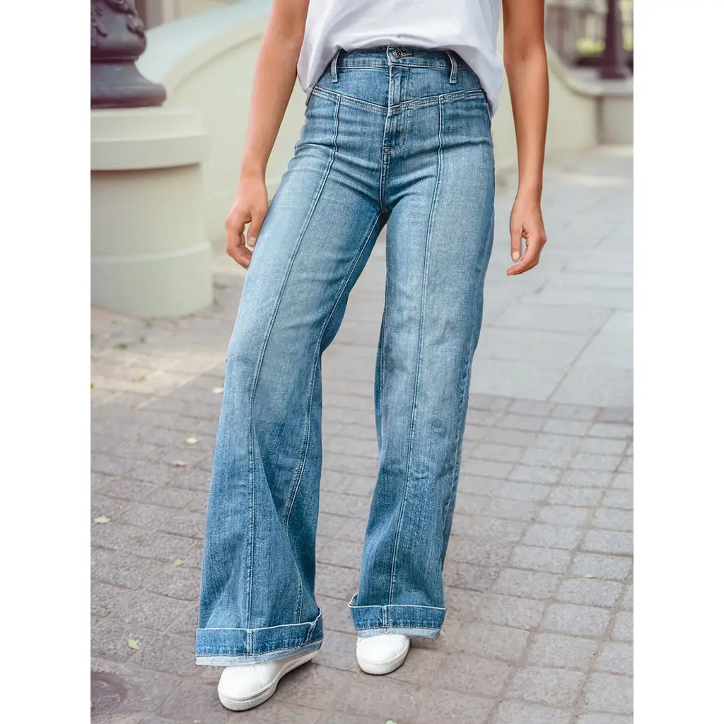 The Yoke straigt leg jean