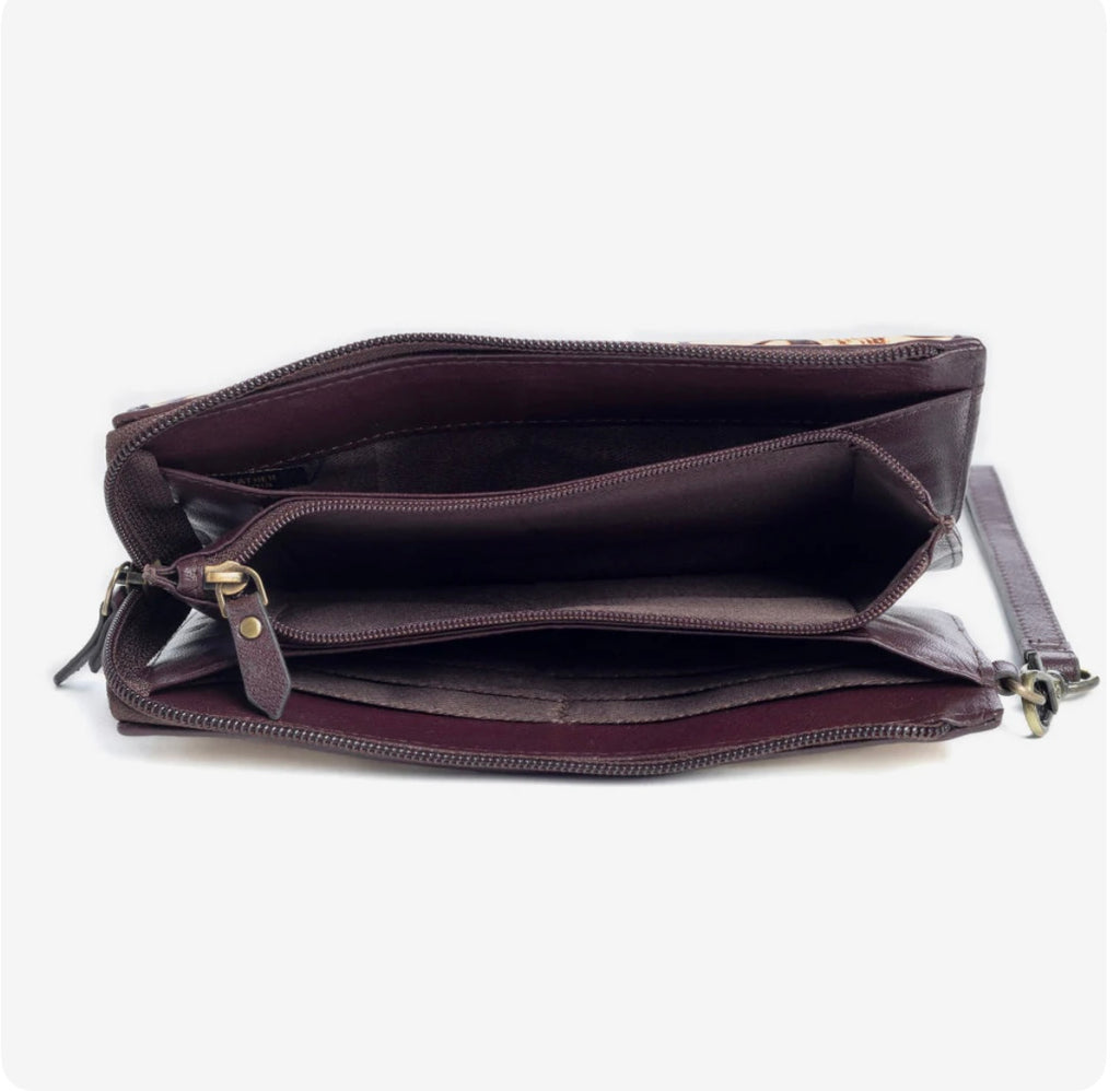 Isleta Wallet