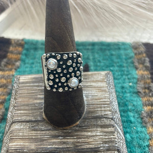 Beautiful Navajo Sterling Silver & Pearl Ring Signed
